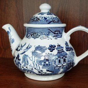 Churchill Willow Blue Tea Pot